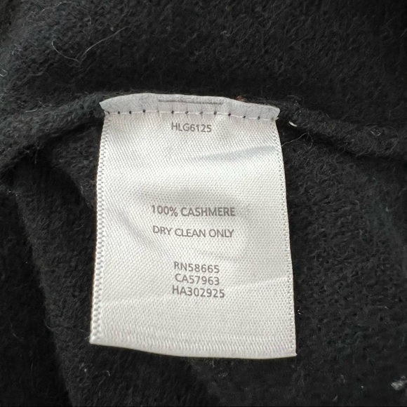 Halogen 100% Cashmere Sweater - Picture 6 of 6